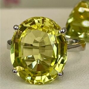Clearance‼️8ct Sapphire Silver Solitaire 925 yellow Sapphire